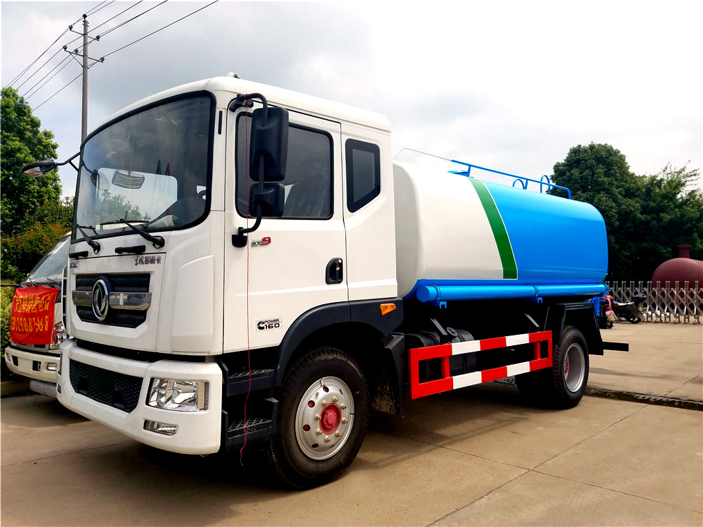 東風多利卡D9（12方）CLW5160GPSD5型灑水車