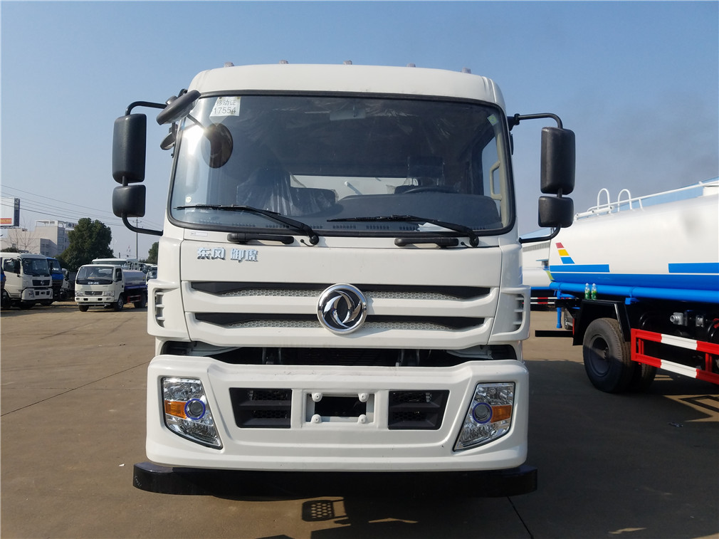 東風御虎（12方）CLW5161GPST5型綠化噴灑車