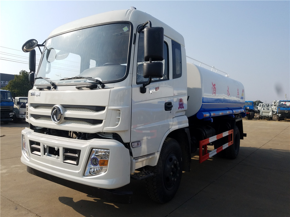東風御虎（12方）CLW5161GPST5型綠化噴灑車