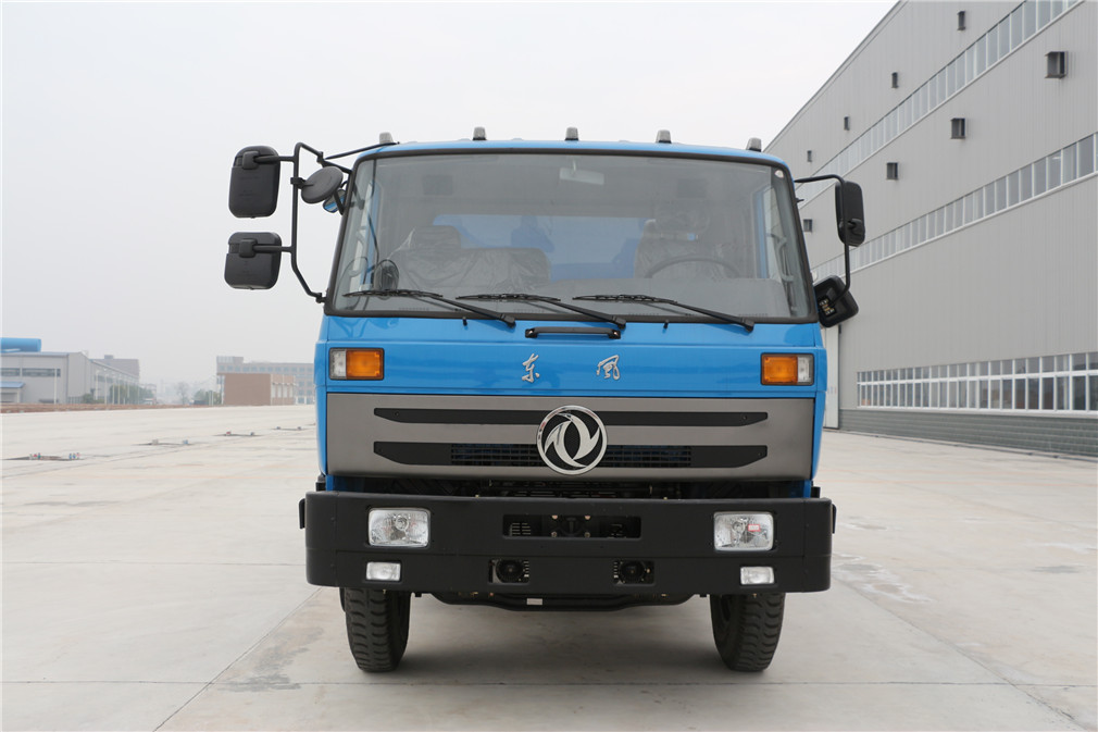 東風145/12方掛桶垃圾車