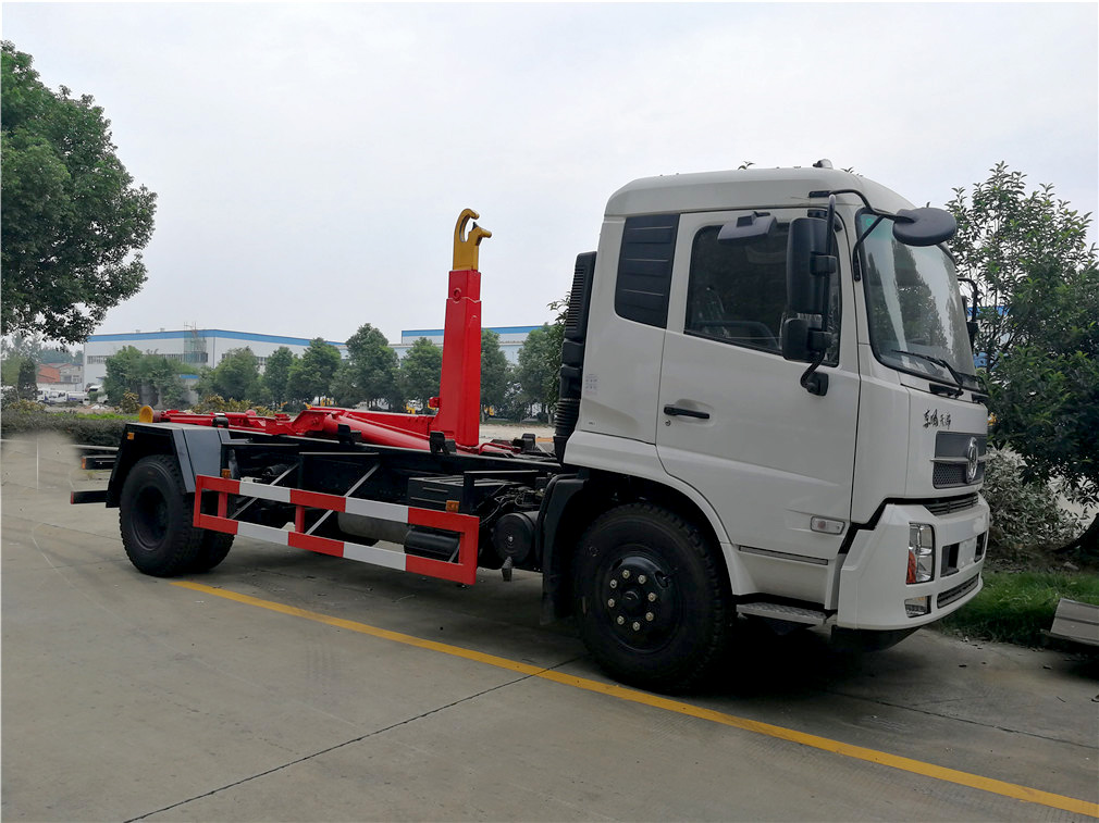 東風(fēng)天錦12方車(chē)廂可卸垃圾車(chē)