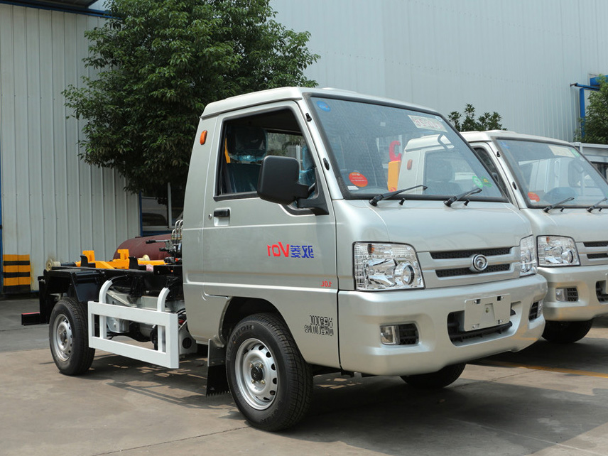 福田馭菱(2方)車(chē)廂可卸垃圾車(chē)
