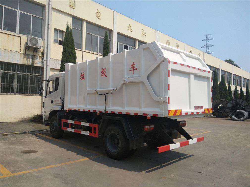 東風專用底盤12方對接垃圾車
