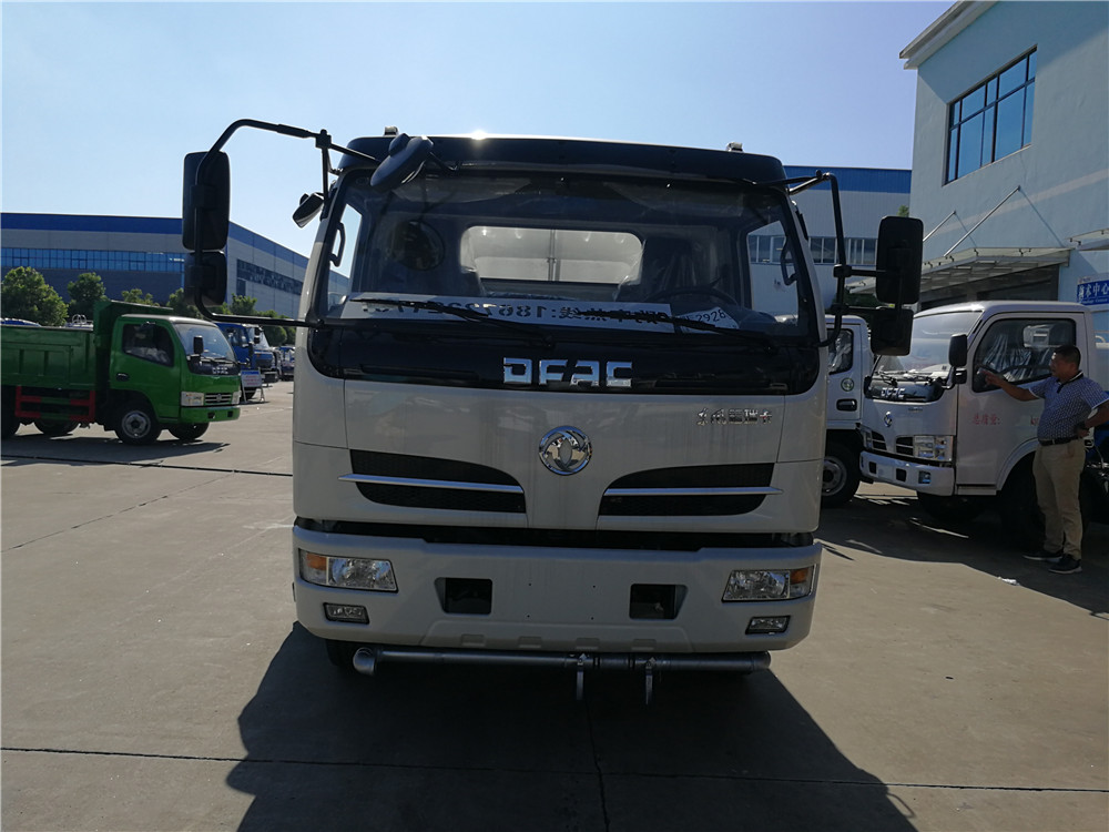 東風福瑞卡（10方）綠化噴灑車CLW5110GPS5型