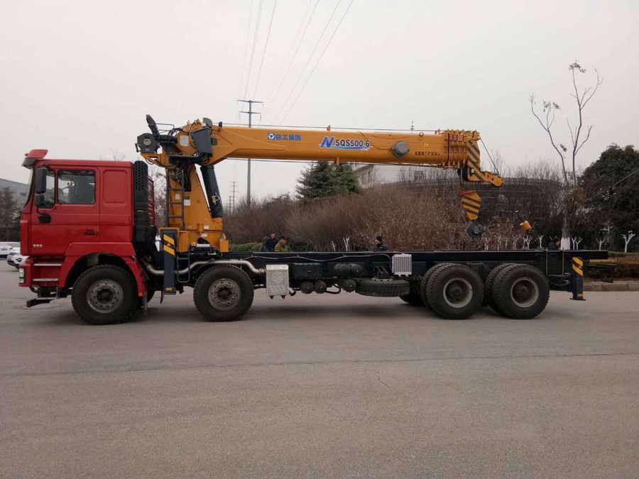 陜汽德龍前四后八隨車吊可裝多大吊機