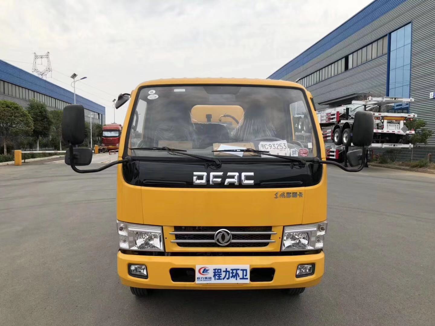 東風多利卡(4方)吸污車