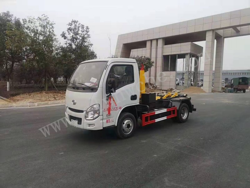 3-4方勾臂垃圾車(chē)價(jià)格 躍進(jìn)小福星勾臂垃圾車(chē)報(bào)價(jià) 藍(lán)牌后雙輪勾臂垃圾車(chē)廠(chǎng)家