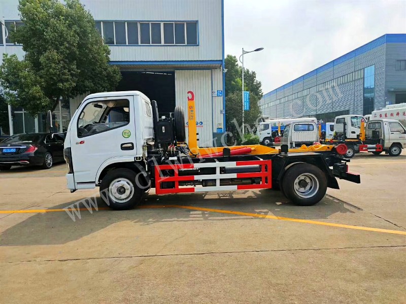 東風5方勾臂垃圾車價格 國六小多利卡勾臂垃圾車廠家 最新勾臂垃圾車報價