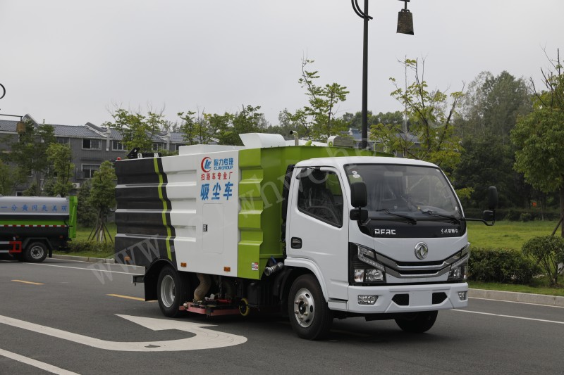 5方吸塵車價(jià)格 東風(fēng)多利卡吸塵車廠家 最新國(guó)六吸塵車報(bào)價(jià)