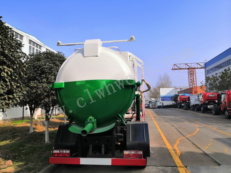 5方餐廚垃圾車  東風小多利卡5方餐廚垃圾車報價