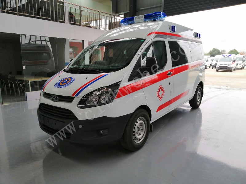 福特全順362轉(zhuǎn)運型救護(hù)車柴油版