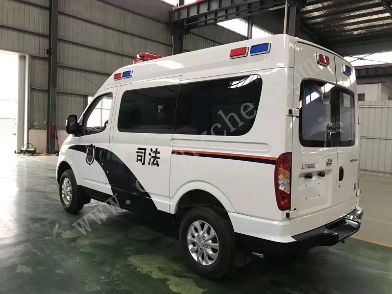 大通V80短軸轉運型警用救護車