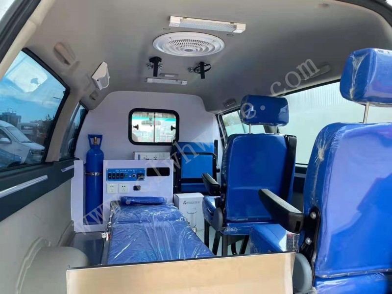 東風風行轉運型救護車