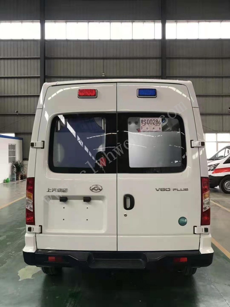 大通V80短軸轉運型警用救護車