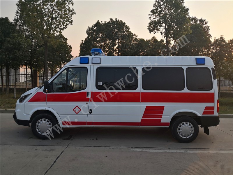 江鈴特順長軸中頂監護型救護車
