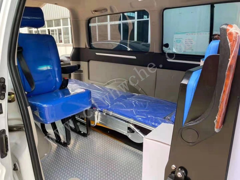 東風風行轉運型救護車