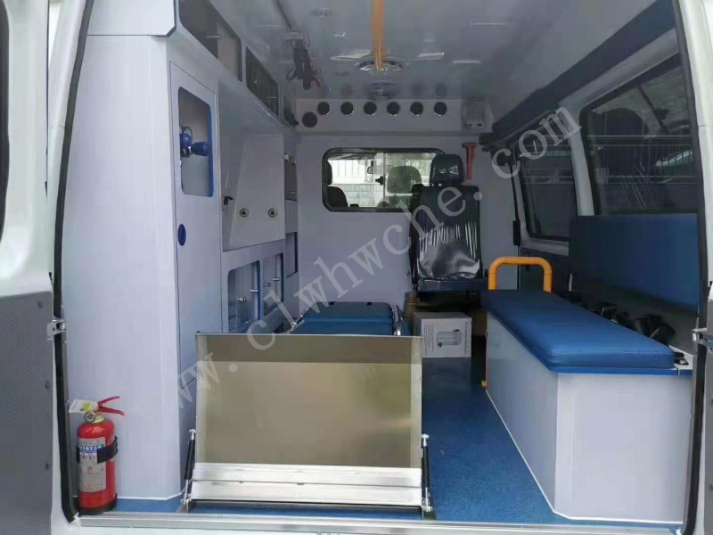 江鈴特順長軸中頂監護型救護車