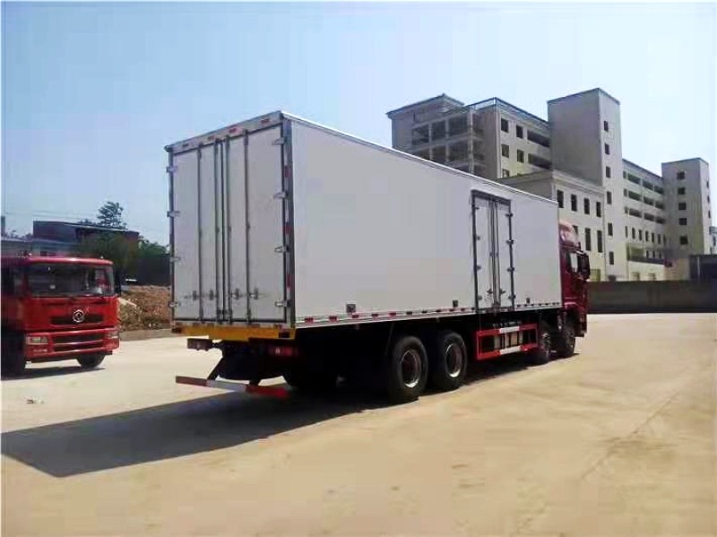 陜汽前四后八9.5米冷藏車（容積60方）  2-9.6米冷藏車價(jià)格廠家報(bào)價(jià)大全